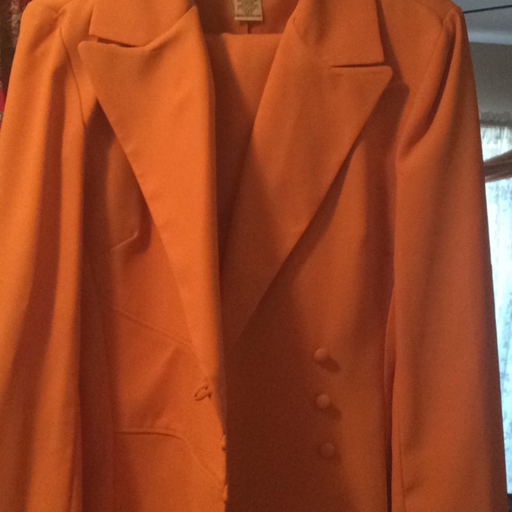 2 piece suit